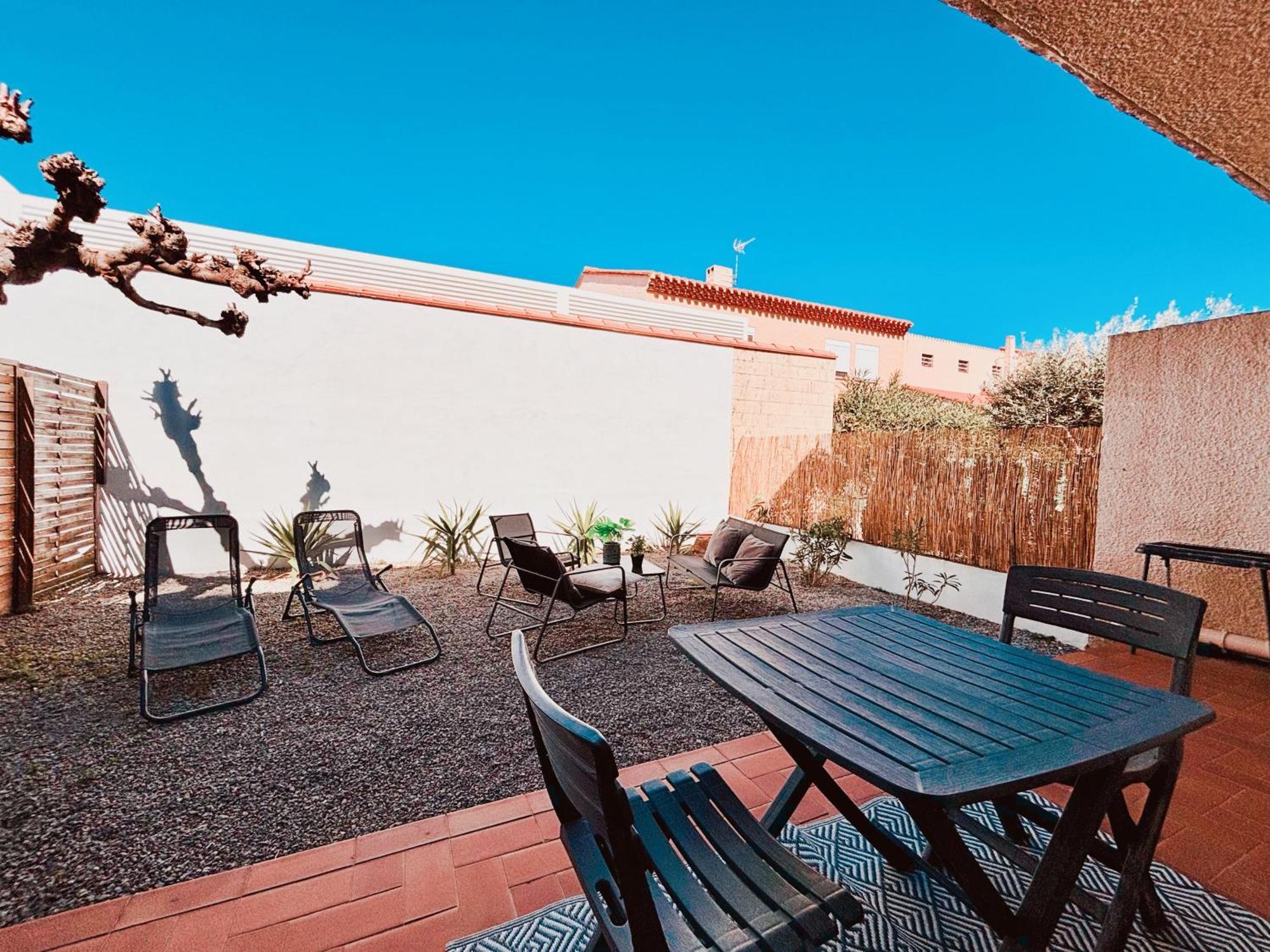 Appartement Avec Jardin Privatif A 300M De La Plage *2* Кане Екстериор снимка